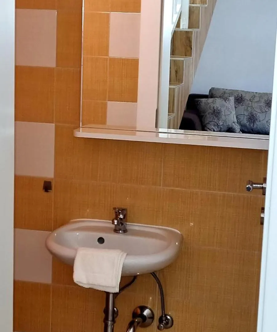 Apartment Alexandra Vir Kroatien